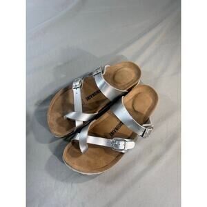 Cushionaire Luna Cork Footbed Sandals in Silver women's size 7